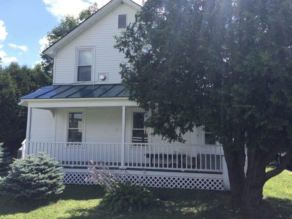 1711 West Woodstock Road - Photo 1