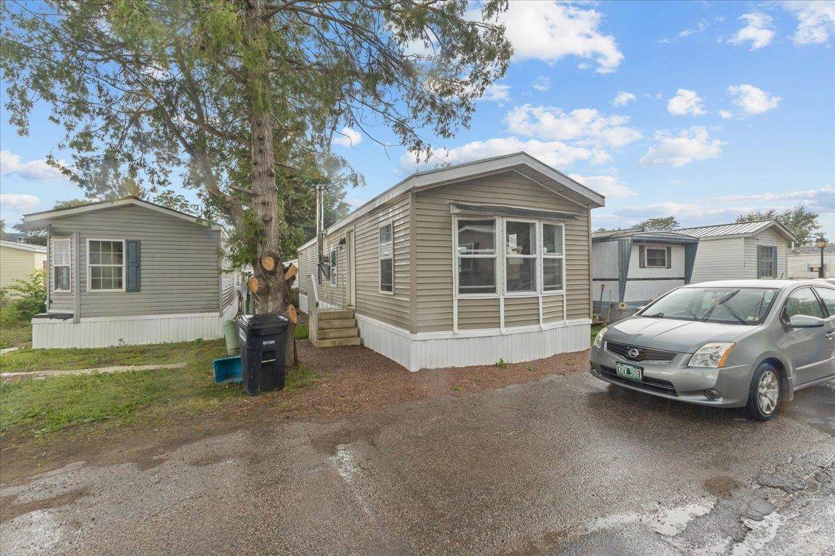 23 Avenue C - Photo 1