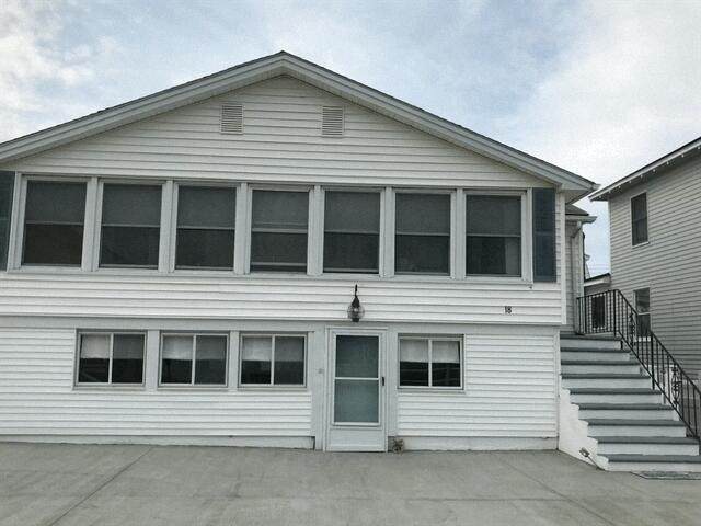 18 Lowell Street - Photo 1