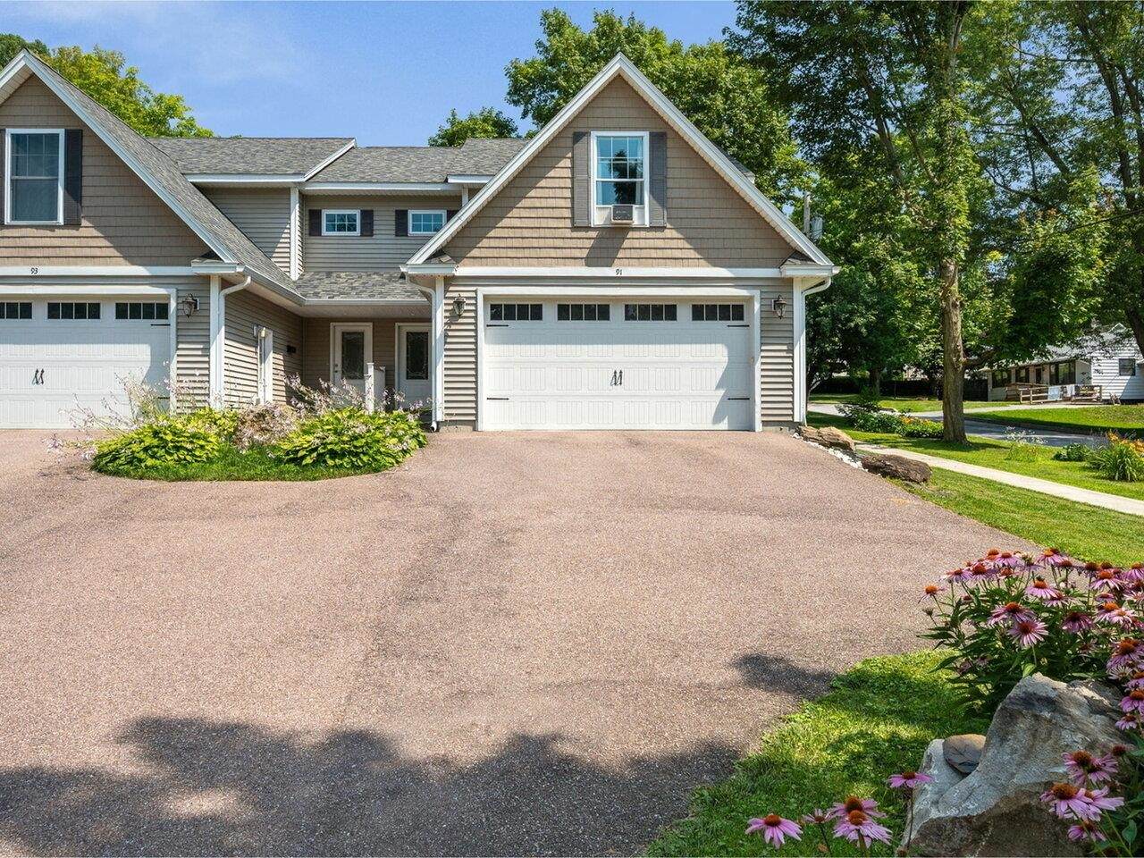 91 Messenger Street - Photo 1