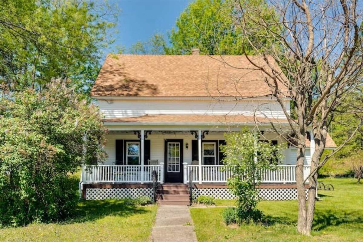 1495 Main Street - Photo 1