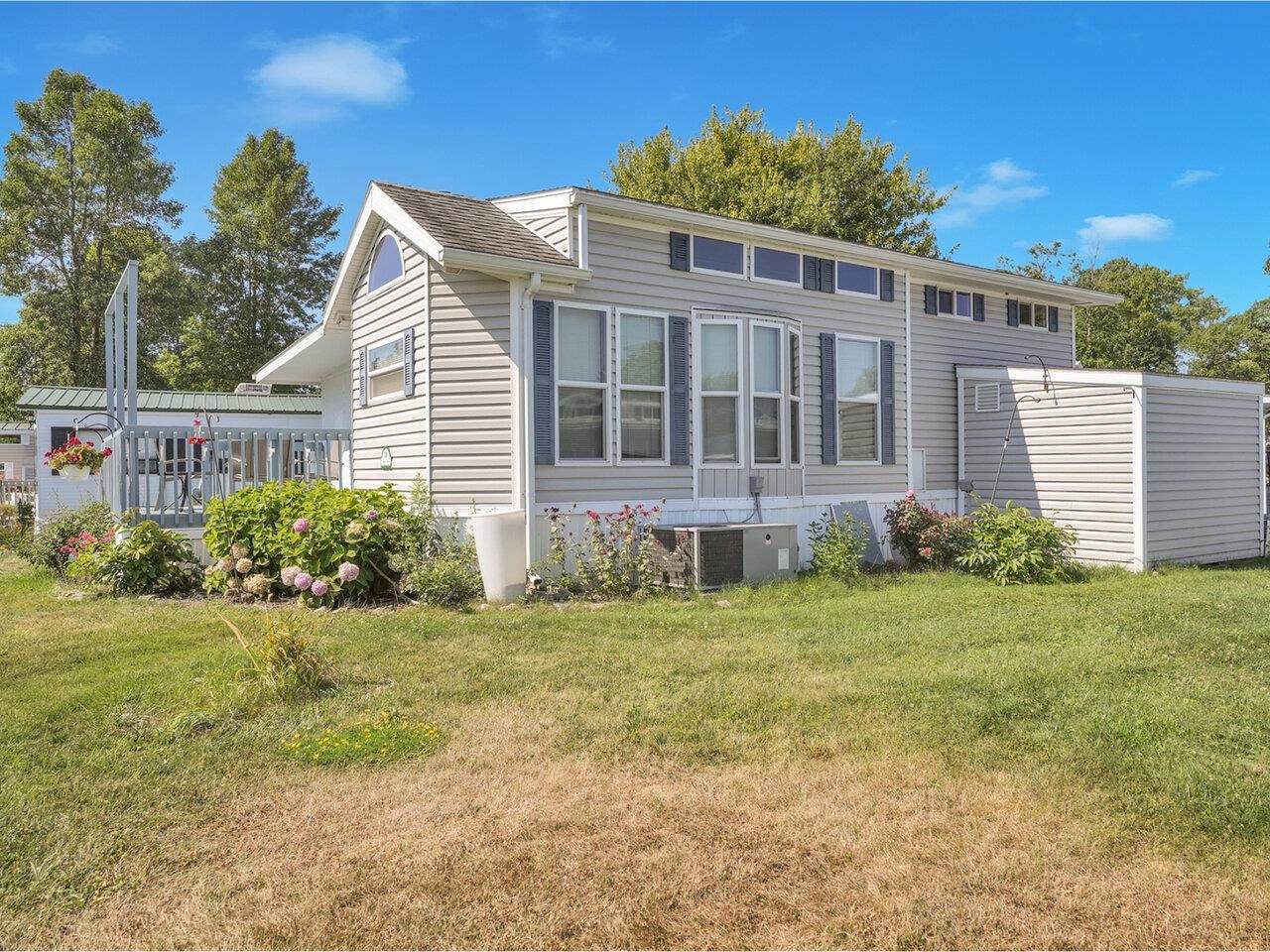 18 Eagle Lane - Photo 1