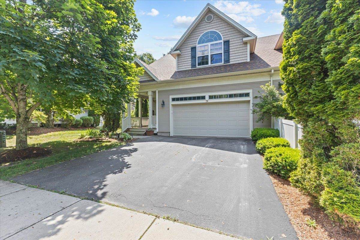 70 Dunbar Drive - Photo 1