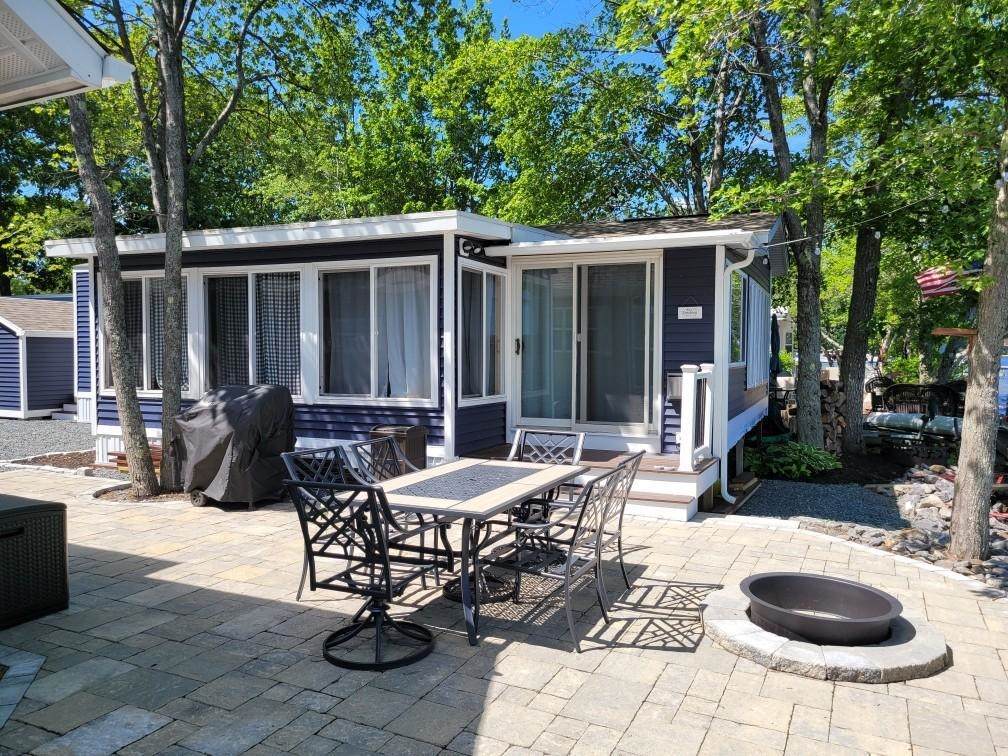 11 Morway Lane - Photo 1