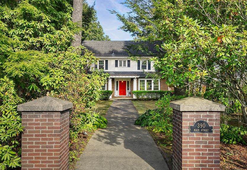 390 Main Street - Photo 1