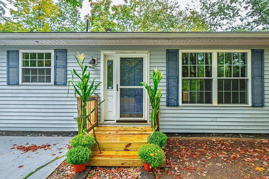 384 Cross Road - Photo 1