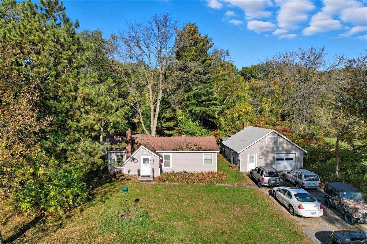526 Heineberg Drive - Photo 1