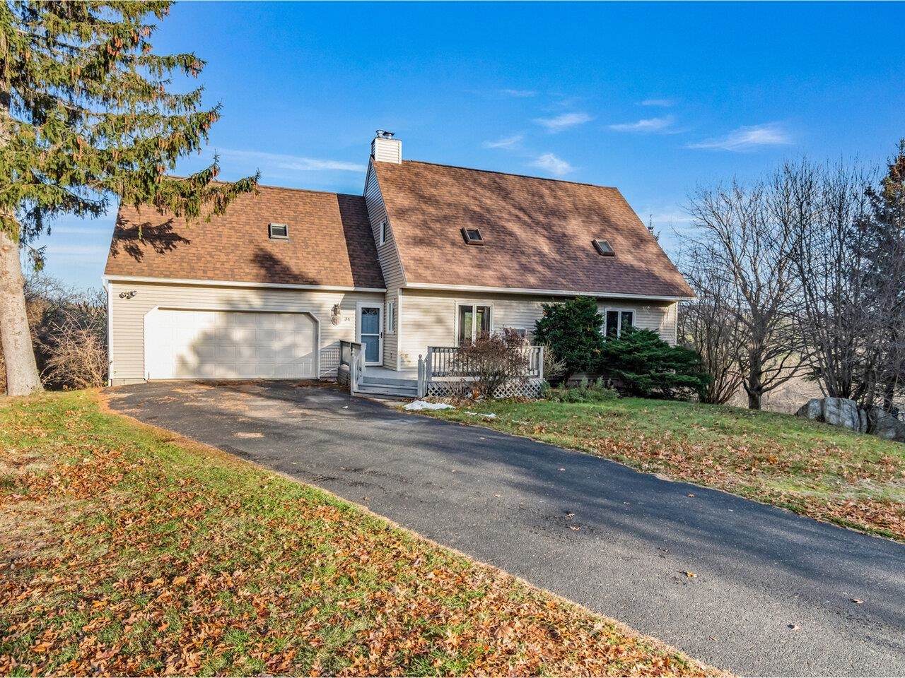 34 Knoll Circle - Photo 1