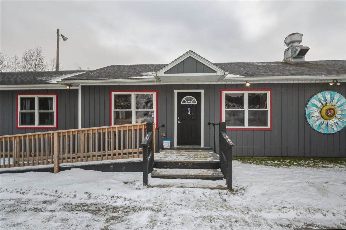 1015 Vt Route 15 W - Photo 1