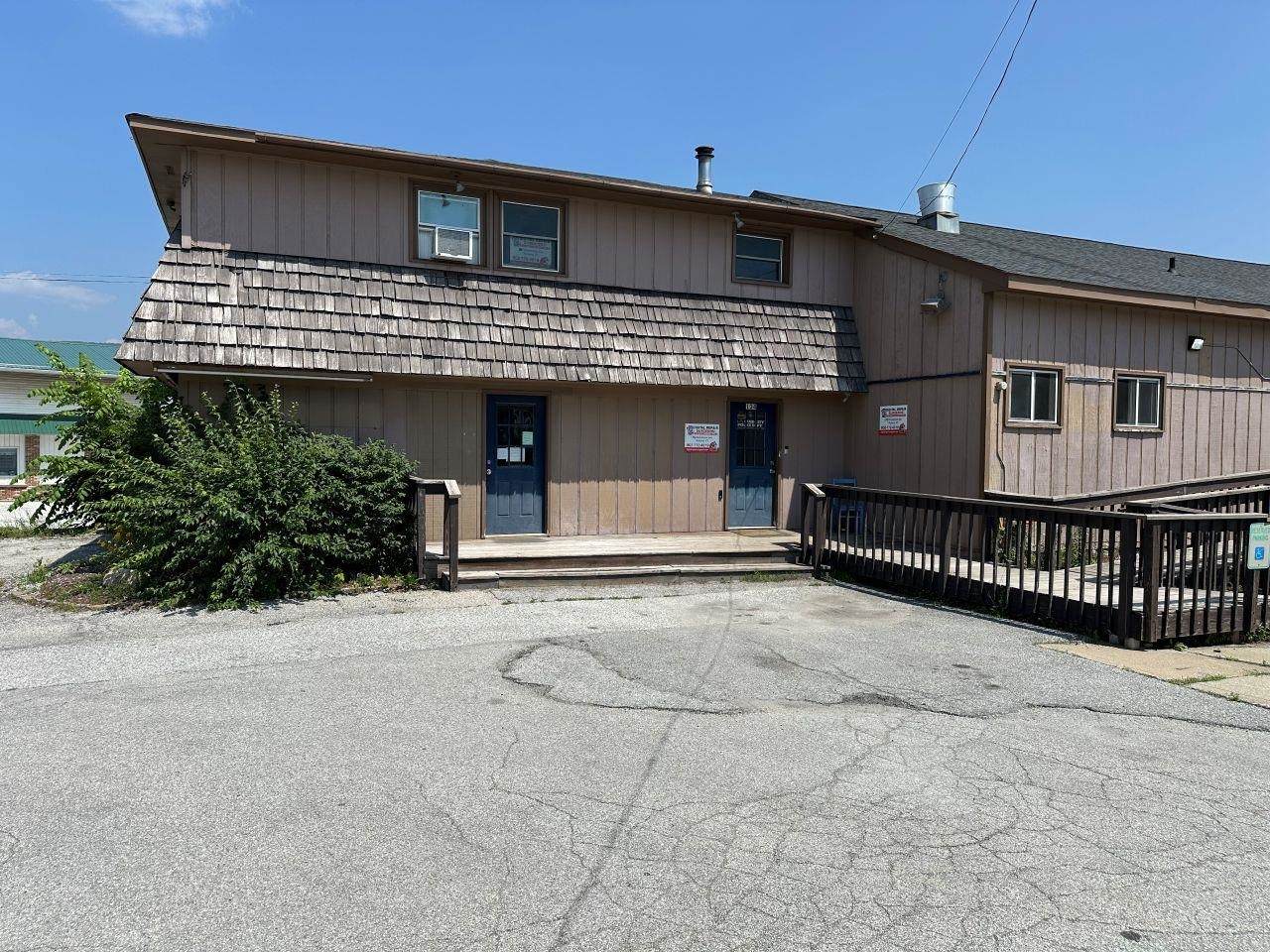 134 Woodstock Avenue - Photo 1