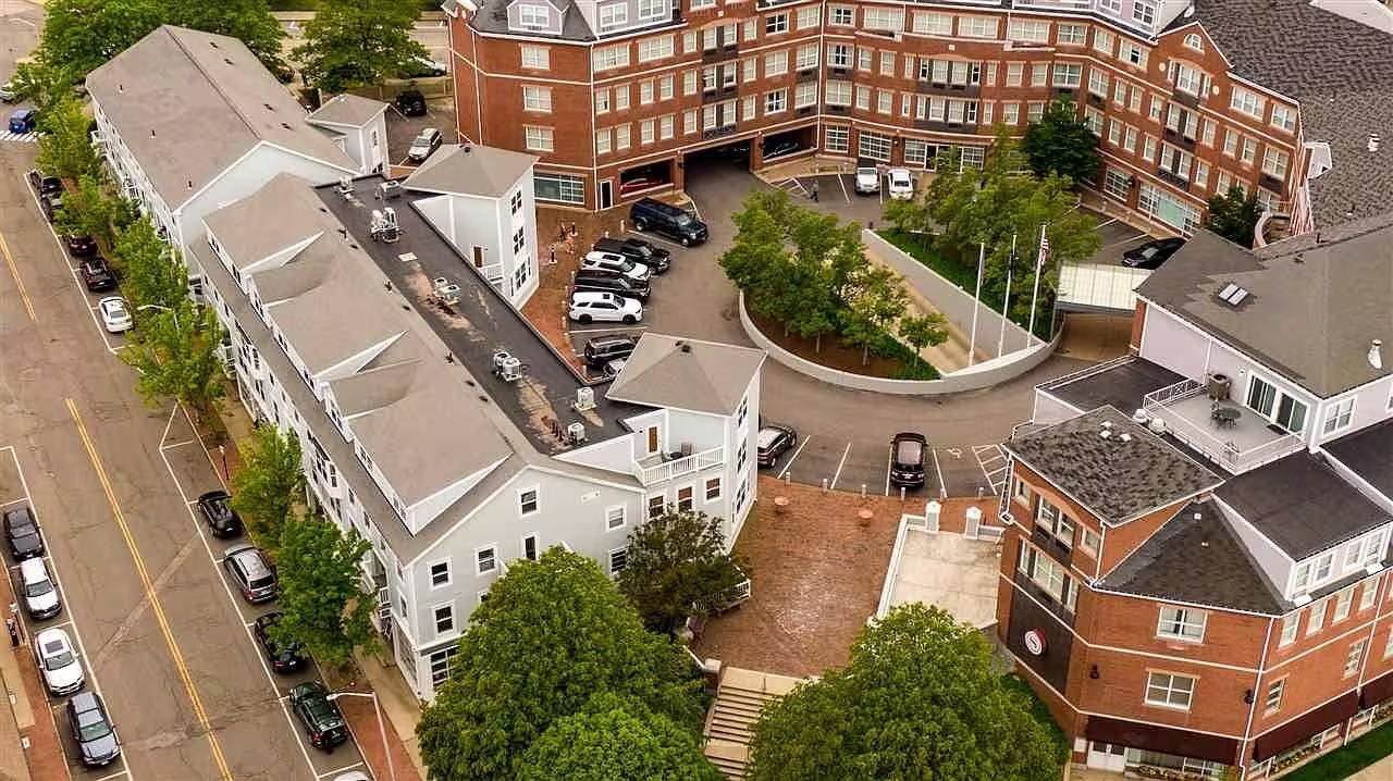 33 Deer Street - Photo 1