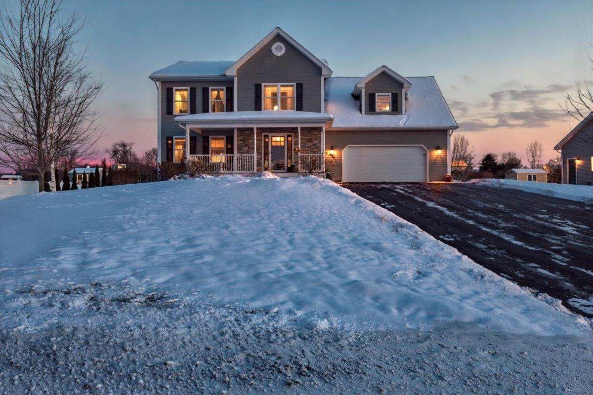286 Harbor View Drive - Photo 1