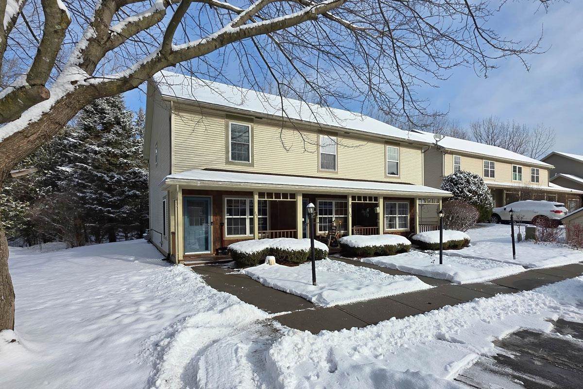 202 Cedar Lane - Photo 1