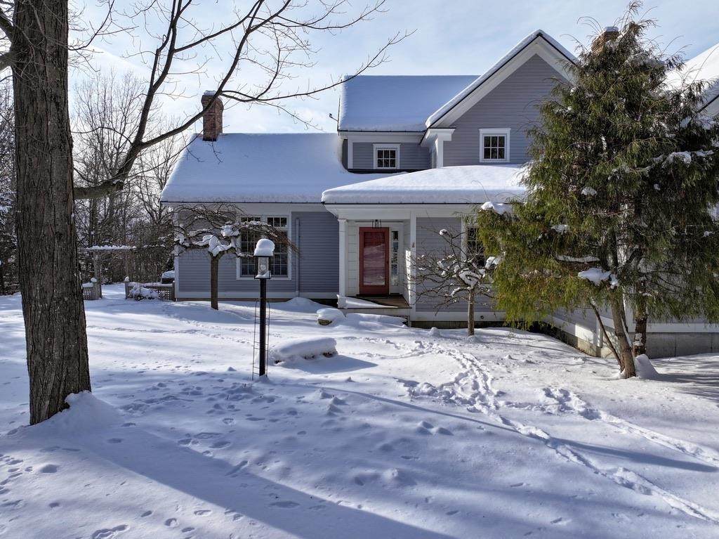 860 West Street - Photo 1