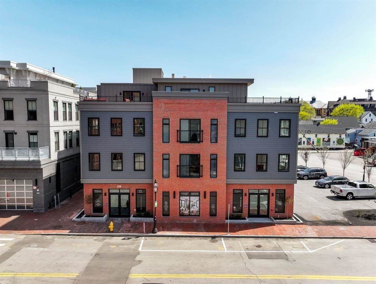 238 Deer Street - Photo 1