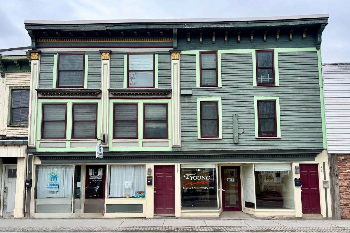 136 North Street - Photo 1