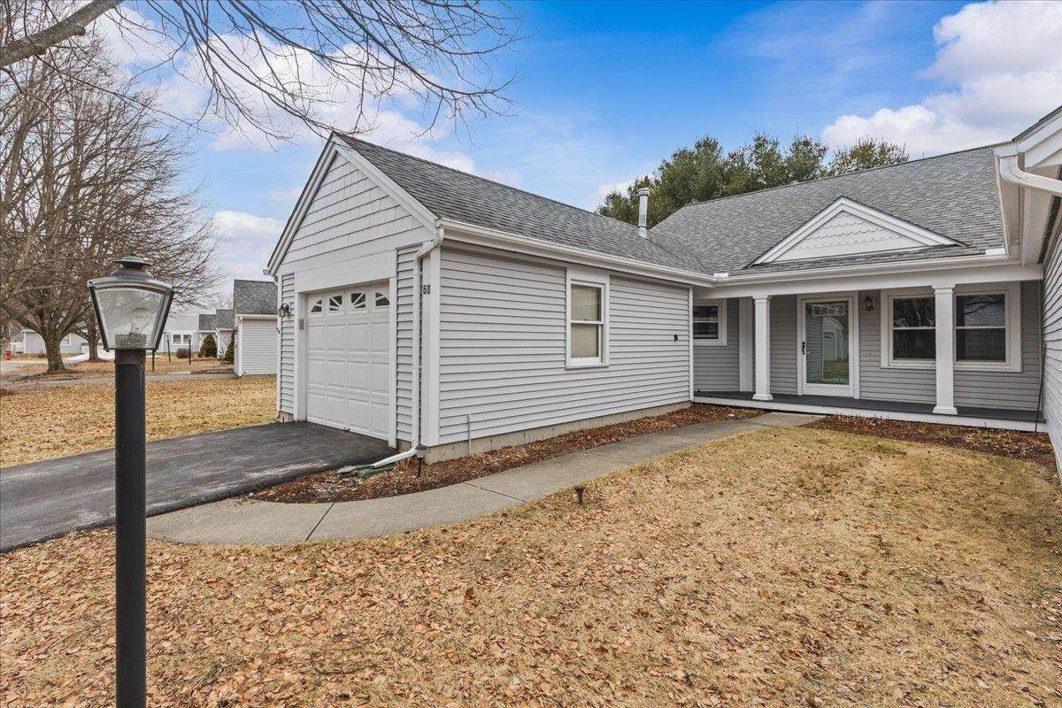 16 Clover Drive - Photo 1