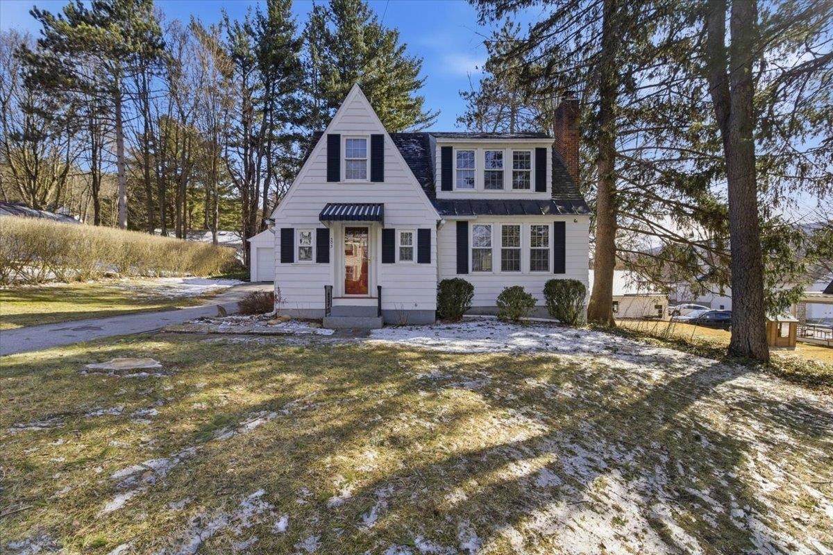 303 Prospect Street - Photo 1