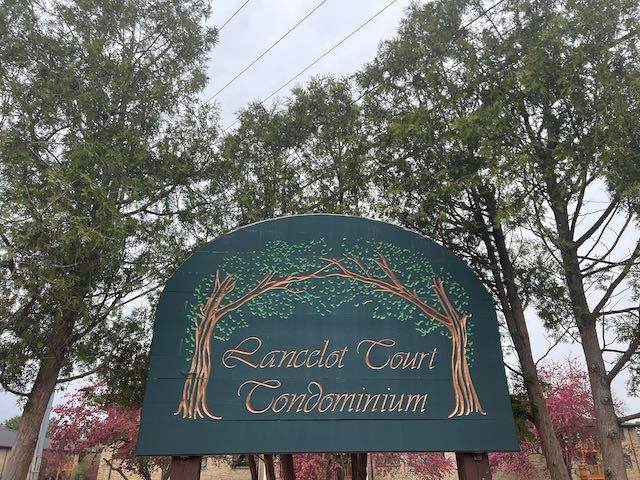 4 Lancelot Court - Photo 1