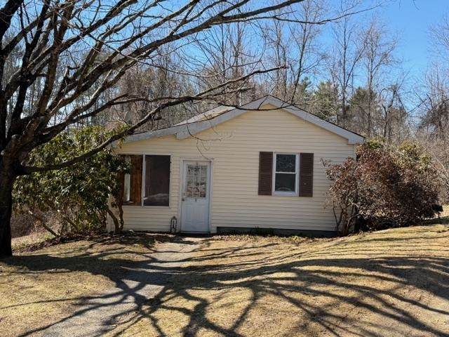 7 Woody Lane - Photo 1