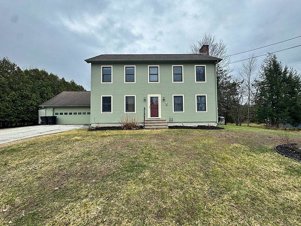 10 Elmwood Drive - Photo 1