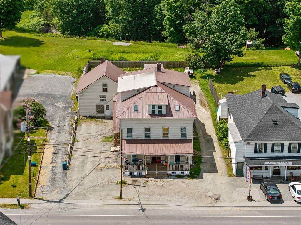 2733 Dartmouth College Highway - Photo 1