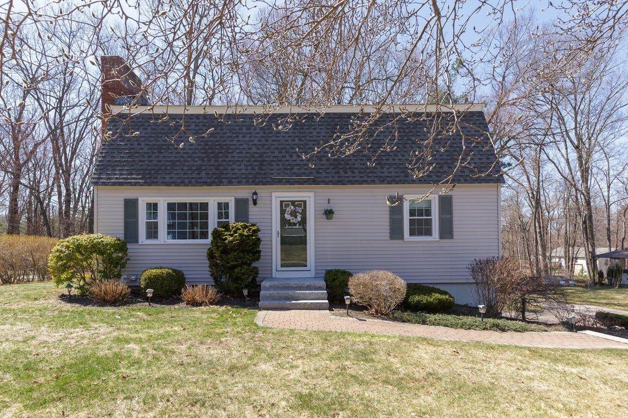 27 Bedard Avenue - Photo 1