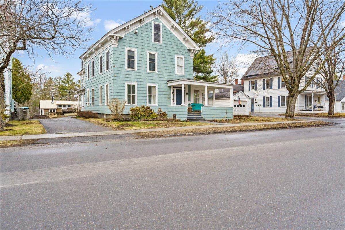 60 College Street - Photo 1
