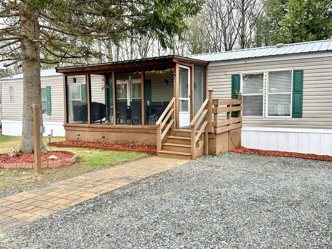 242 Riverside Drive - Photo 1