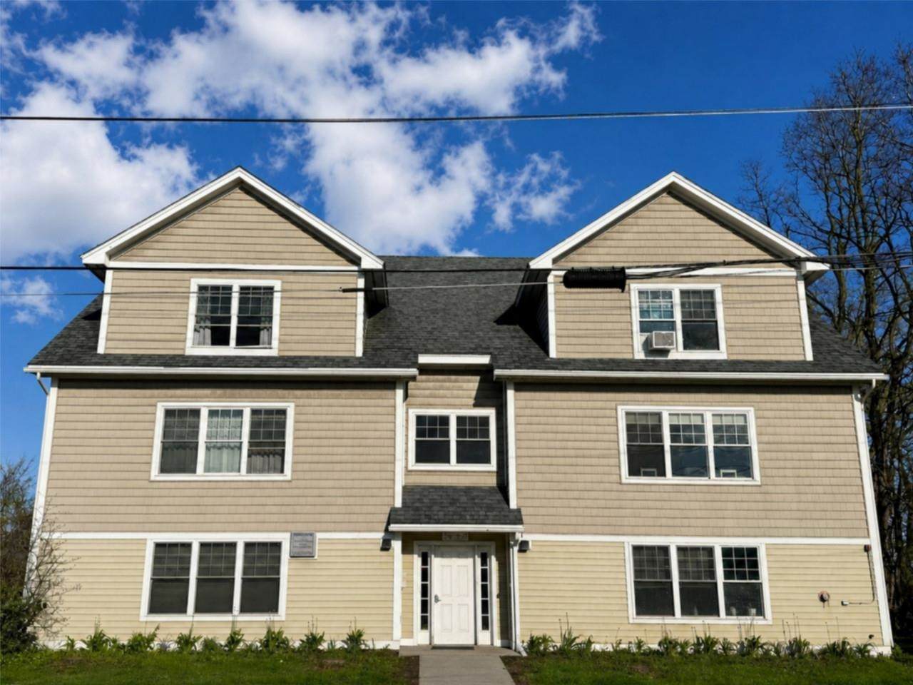 354 Manhattan Drive - Photo 1