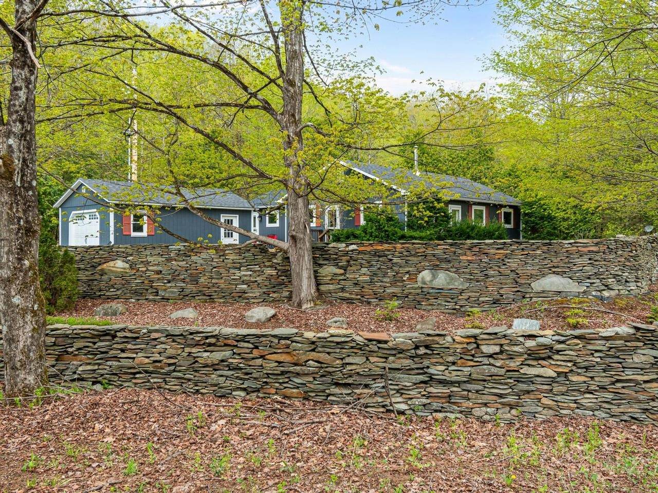 1593 North Road - Photo 1