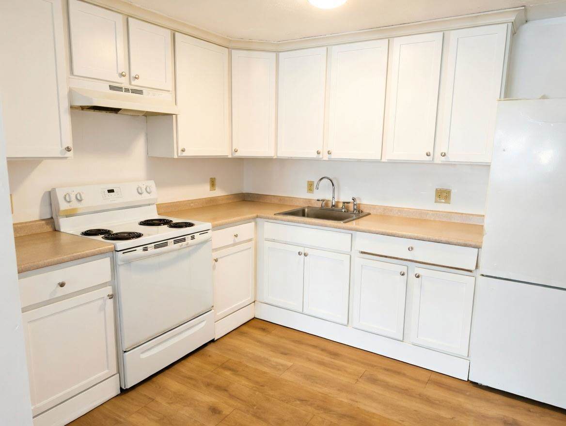 185 Loudon Road - Photo 1