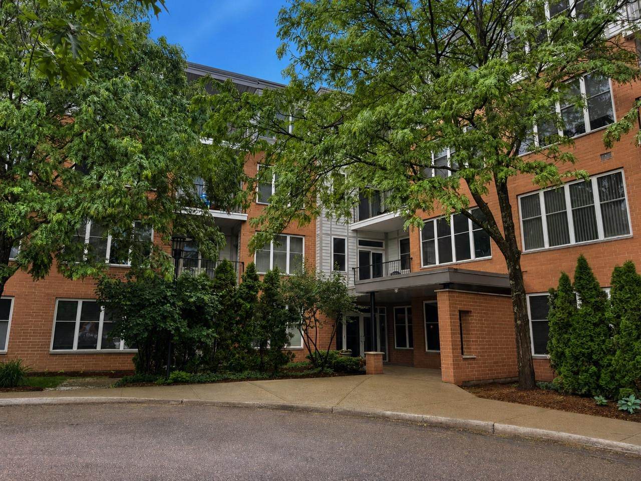 370 Farrell Street - Photo 1