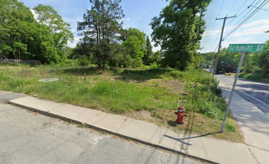 24 Schmitt Street - Photo 1