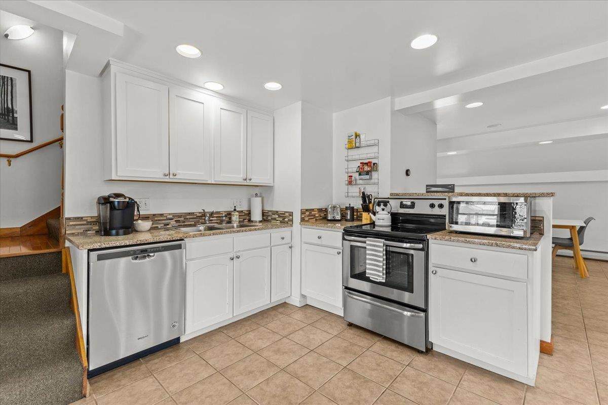 112 Main Street - Photo 1