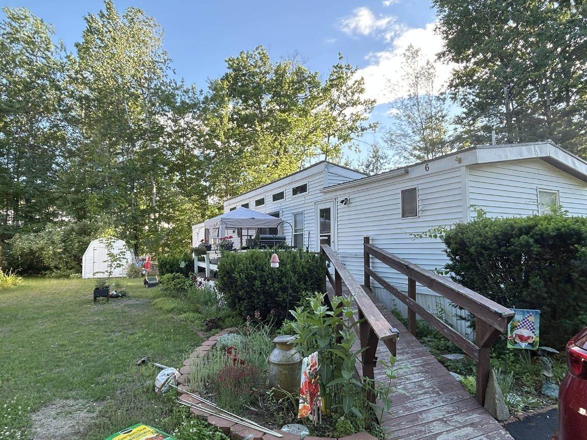 320 Old Lake Shore Road - Photo 1