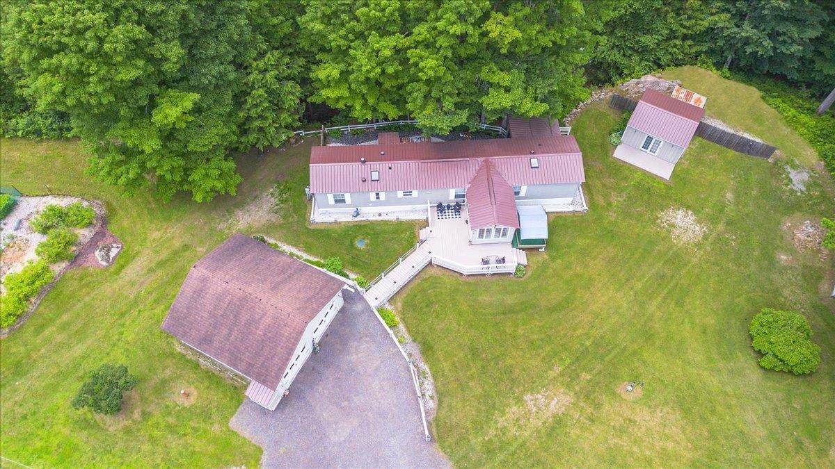 8642 Main Road - Photo 1