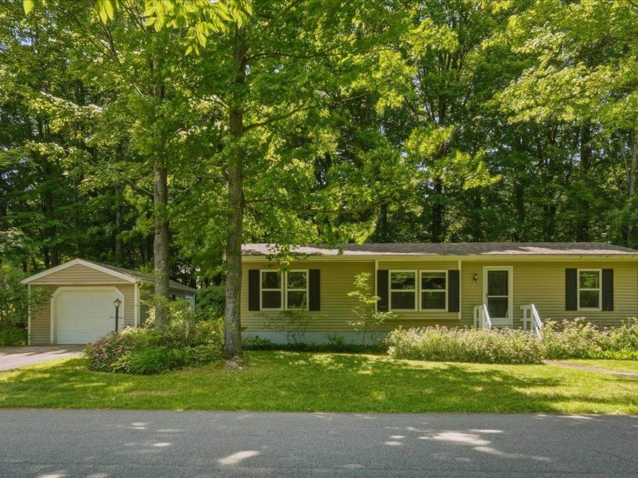 135 Williston Woods Road - Photo 1