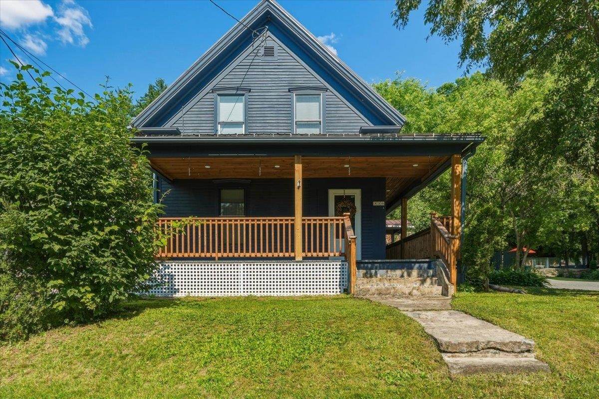 320 Charles Street - Photo 1