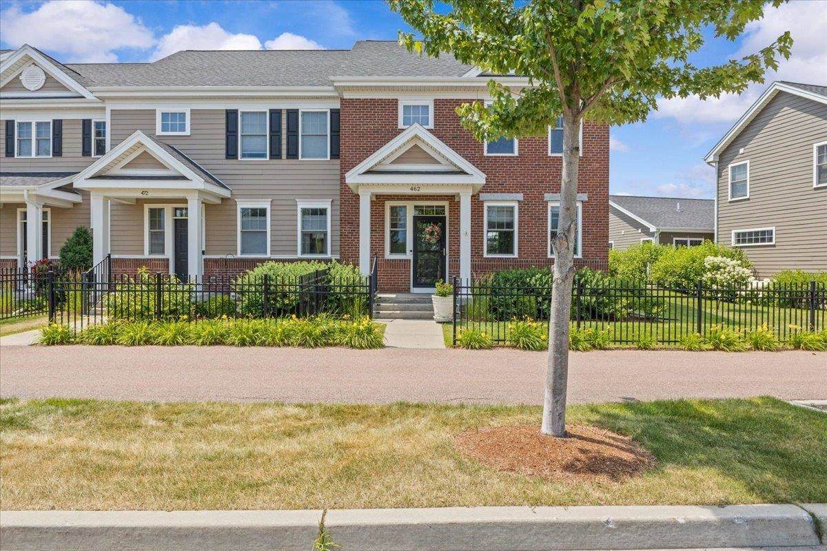 462 Zephyr Road - Photo 1