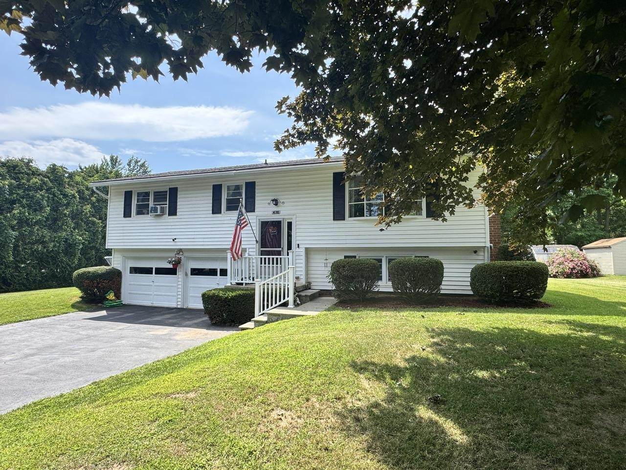 410 Hullcrest Road - Photo 1