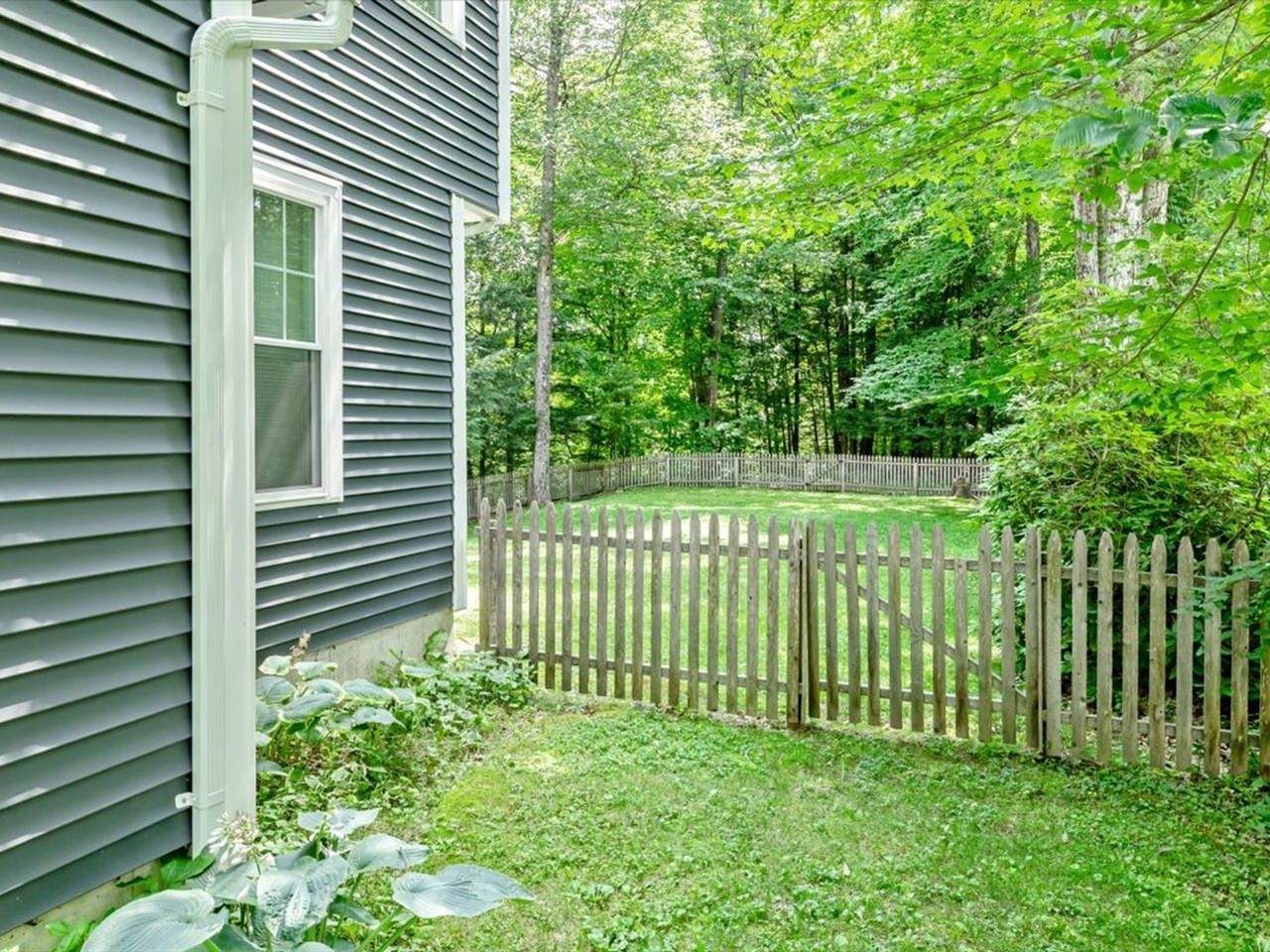 20 Hagan Drive - Photo 1
