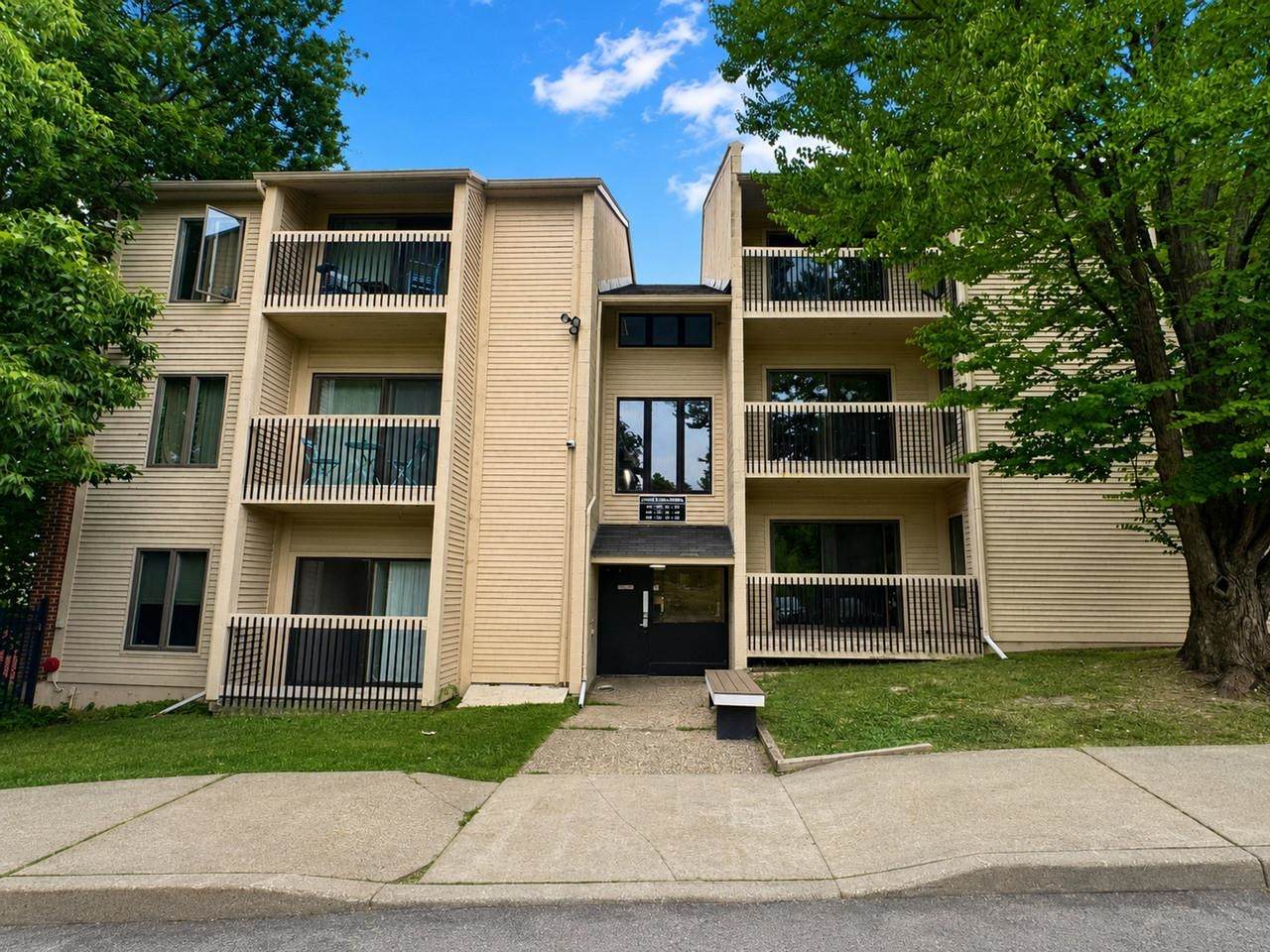 47 South Williams Street - Photo 1