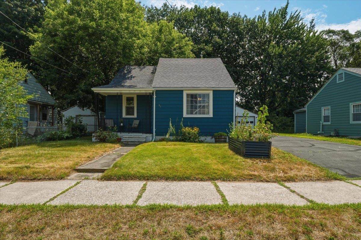 51 Cayuga Court - Photo 1