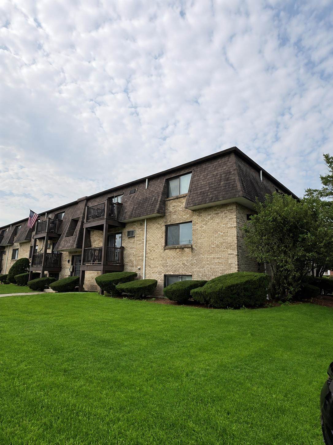 12 Tiffany Road - Photo 1