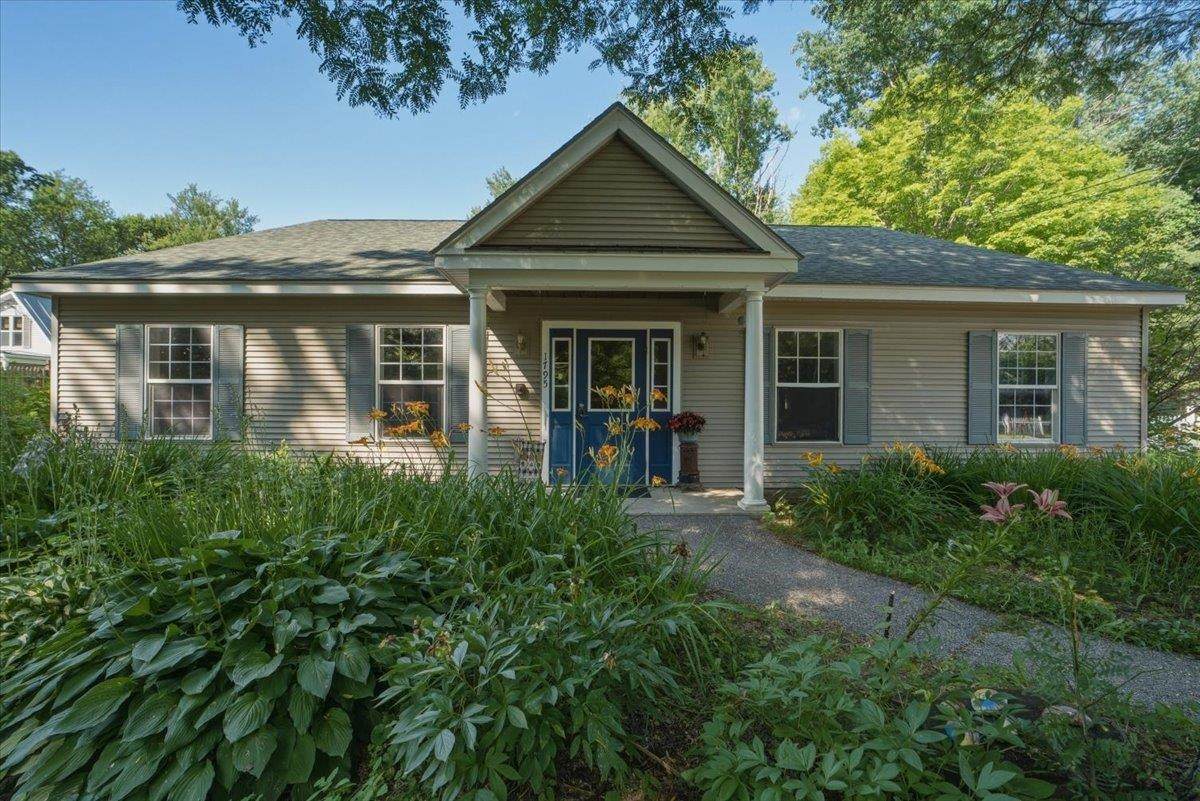 1795 Main Street - Photo 1