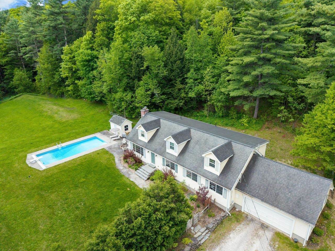 546 Spear Street - Photo 1