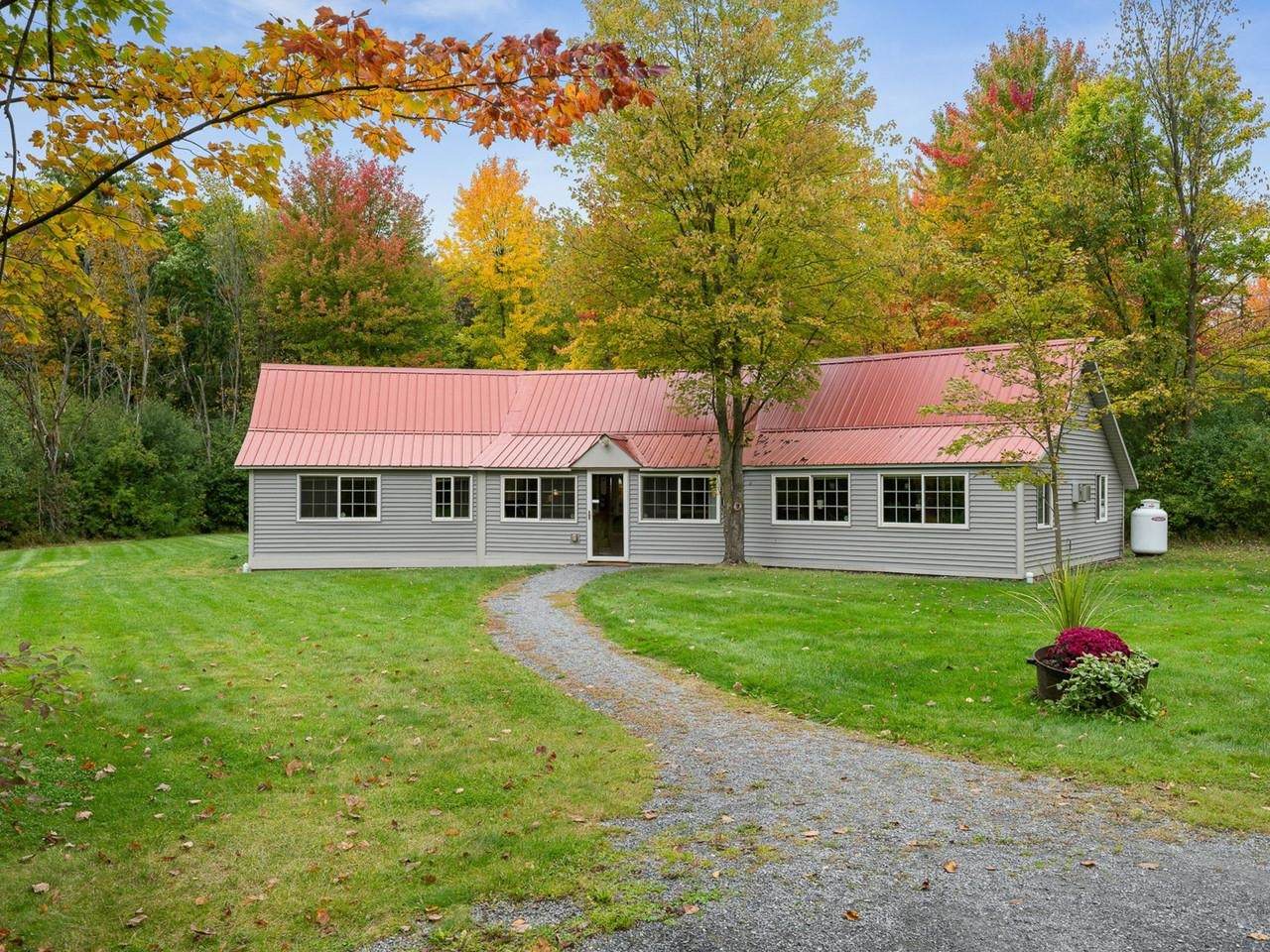 2088 Town Line Road - Photo 1