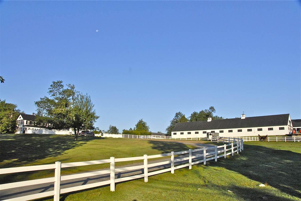 156 Derry Road - Photo 1