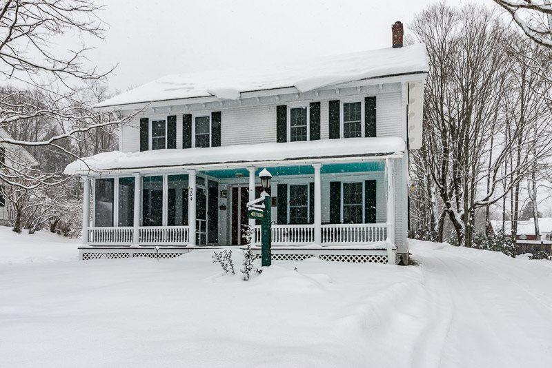 204 Mad Tom Road - Photo 1